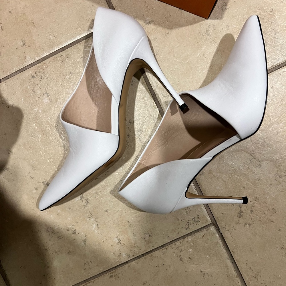 NWT white Something Navy leather d’orsay pump size 8.5